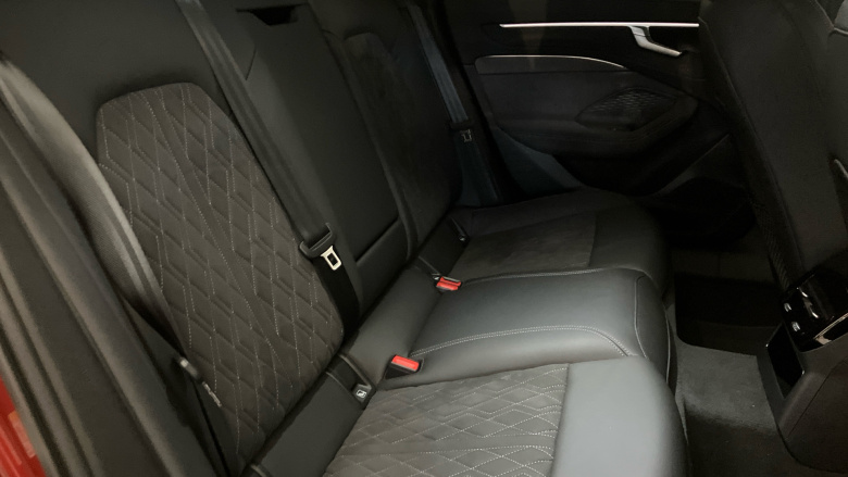 Audi A6 2.0 TDI Quattro 204 Launch Edition 5dr S Tronic Diesel Estate